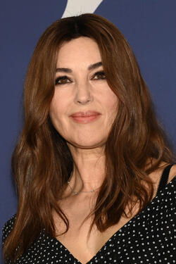 Monica Bellucci al Photocall del film Beetlejuice Beetlejuice a Venezia 81