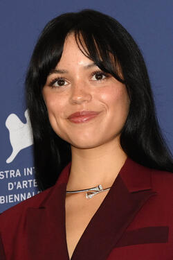 Jenna Ortega al Photocall del film Beetlejuice Beetlejuice a Venezia 81