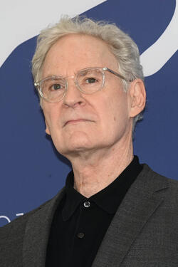 Kevin Kline al Photocall di Disclaimer a Venezia 81 il 29 agosto 2024