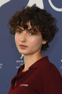 L'attrice Tecla Insolia al photocall del film Familia di Francesco Costabile a Venezia 81 il 1 settembre 2024