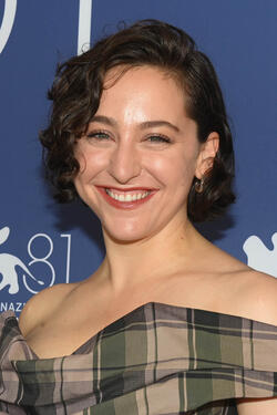 La regista Sarah Friedland al photocall del film Familiar Touch a Venezia 81 il 3 settembre 2024