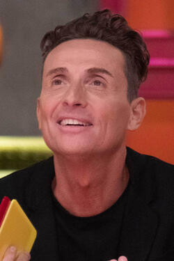 Angelo Pintus sul set di LOL: chi ride è fuori - Stagione 5