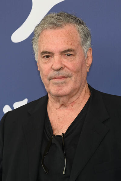 Il regista Amos Gitai al photocall del film Why War a Venezia 81 il 31 agosto 2024