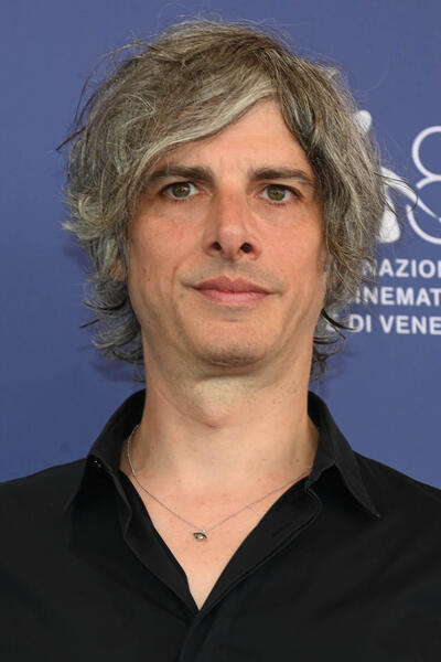 L'attore Micha Lescot al photocall del film Why War di Amos Gitai a Venezia 81 il 31 agosto 2024