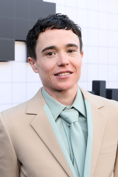 Elliot Page attende la Premere di The Umbrella Academy S4 all'Egyptian Theatre Hollywood il 5 Agosto 2024 in Los Angeles, California