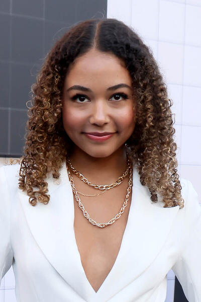 Millie Davis attende la Premere di The Umbrella Academy S4 all'Egyptian Theatre Hollywood il 5 Agosto 2024 in Los Angeles, California