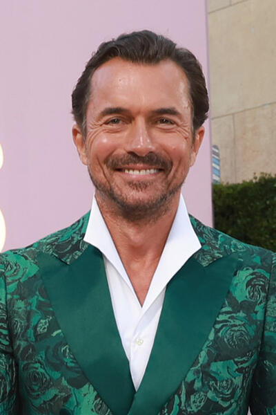 William Abadie attende la premiere della stagione 4 di Emily In Paris presso il The Egyptian Theater il 14 agosto 2024 in Los Angeles