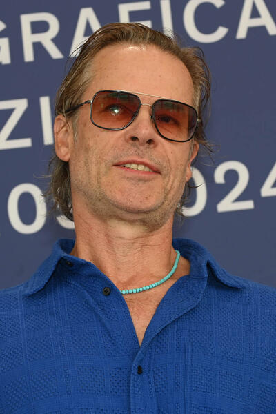 Guy Pearce al photocall del film The brutalist di Brady Corbet a Venezia 81 il 1 settembre 2024