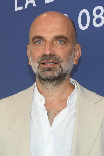 Il produttore David Fonjallaz al photocall del film Bestiari, erbari, lapidari di Massimo d'Anolfi, Martina Parenti a Venezia 81 il 3 settembre 2024