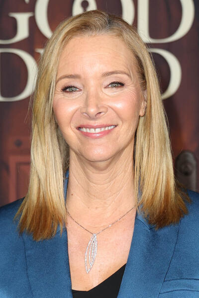 Lisa Kudrow partecipa alla première di No Good Deed a Los Angeles al Netflix Tudum Theater il 4 dicembre 2024 a Los Angeles, California