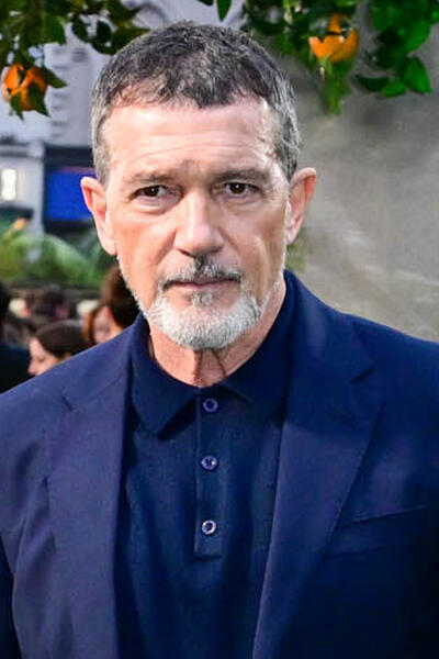Antonio Banderas alla prima mondiale di Paddington in Peru a Leicester Square il 3 novembre 2024