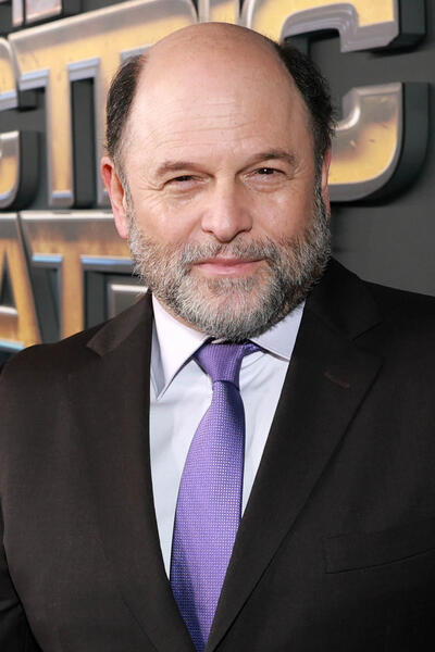 Jason Alexander partecipa alla prima mondiale di The Electric State di Netflix all'Egyptian Theatre Hollywood il 24 febbraio 2025 a Los Angeles, California