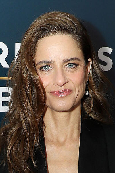 Amanda Peet all'anteprima mondiale della serie Your Friends & Neighbors presso la Directors Guild of America
