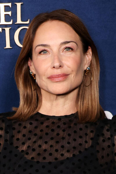 Claire Forlani alla première di Cruel Intentions sul red carpet di Los Angeles presso l'Ebell Club di Los Angeles il 19 novembre 2024 a Los Angeles, California