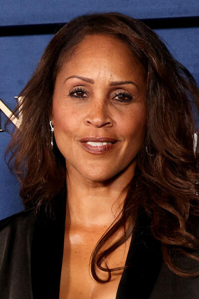 Nikki Crawford alla première di Cruel Intentions sul red carpet di Los Angeles presso l'Ebell Club di Los Angeles il 19 novembre 2024 a Los Angeles, California