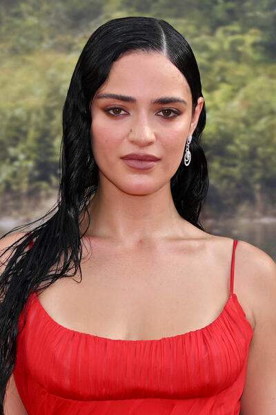 Luna Blaise partecipa alla première di Jurassic World: La rinascita il 23 giugno 2025 a New York City