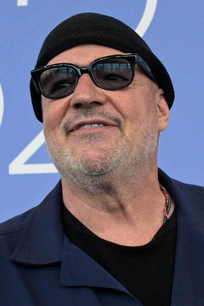 Il regista Gianfranco Rosi al photocall del su film Sotto le nuvole alla 82a Mostra del Cinema di Venezia