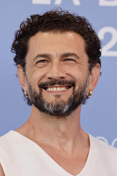 Vinicio Marchioni al photocall del film Orfeo di Virgilio Villoresi alla 82a Mostra del Cinema di Venezia, lunedì 1 settembre 2025