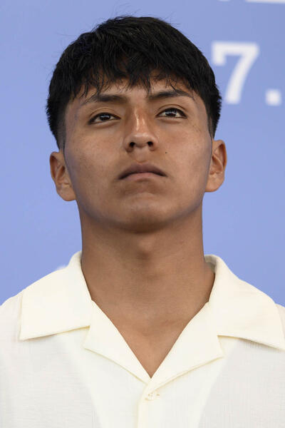 L'attore Francis Eddú Llumiquinga al photocall del film Hiedra (The Ivy) di Ana Cristina Barragan alla 82a Mostra del Cinema di Venezia, mercoledì 3 settembre 2025