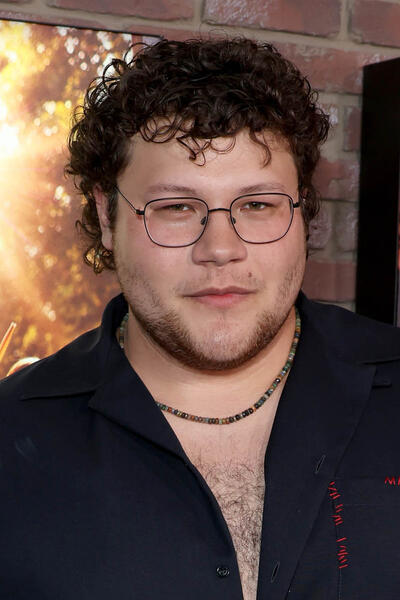 Maximo Salas partecipa alla première sul red carpet e all'after party di The Runarounds al Roxy il 26 agosto 2025 a Los Angeles, California