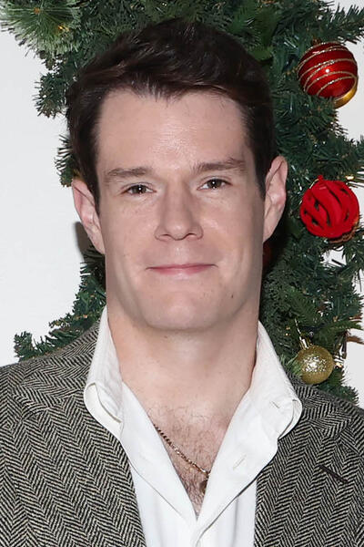 Connor Swindells partecipa alla proiezione di 'Jingle Bell Heist' di Netflix al Netflix Roma Theater il 7 novembre 2025 a Los Angeles, California