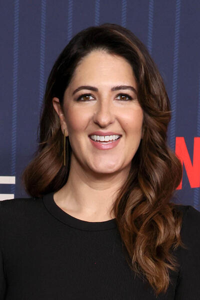 D'Arcy Carden partecipa alla première di 'A Man on the Inside' di Netflix al Netflix Tudum Theater il 10 novembre 2024 a Los Angeles, California