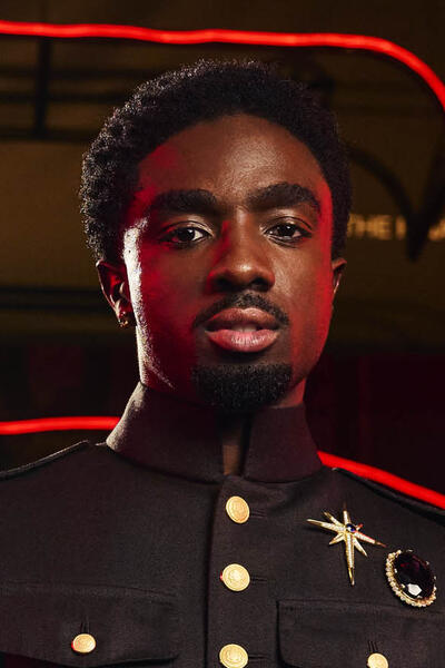 Caleb McLaughlin alla World Premiere di Stranger Things - Stagione 5 al TCL Chinese 6 Theatres il 6 Novembre 2025 in Hollywood, California