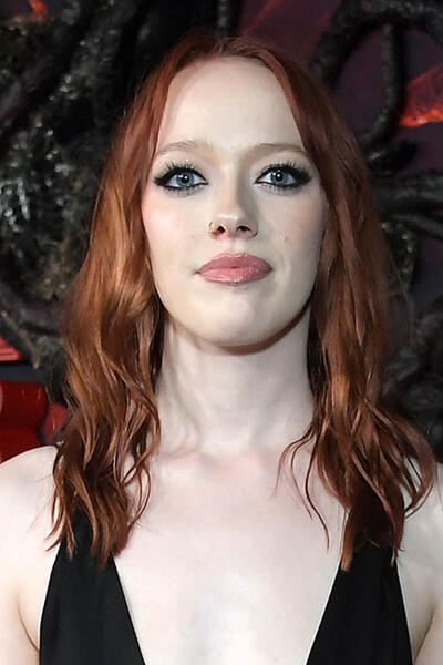 Amybeth McNulty alla première mondiale della quinta stagione di Stranger Things di Netflix al TCL Chinese 6 Theatres il 6 novembre 2025 a Hollywood, California