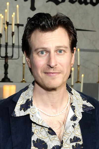 Noah Segan partecipa alla première di 'Wake Up Dead Man: A Knives Out Mystery' di Netflix, il 17 novembre 2025 a Los Angeles, California