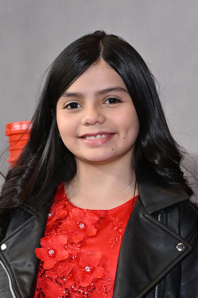 Isabella Aparicio partecipa alla première mondiale di The RIP all'Alice Tully Hall il 13 gennaio 2026 a New York City