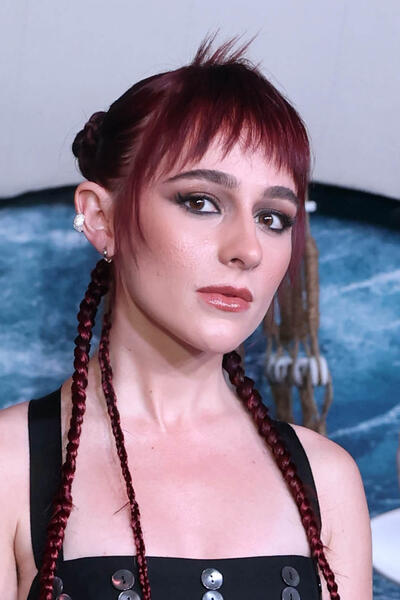 Sophia Anne Caruso partecipa alla proiezione per i fan della seconda stagione di One Piece di Netflix a Los Angeles presso l'United Artists Theatre il 26 febbraio 2026 a Los Angeles, California