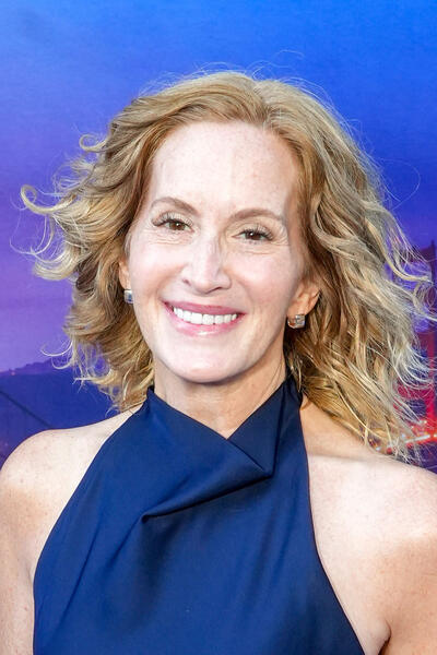 Tanis Dolman alla première di 'Messaggi per Isabelle' di Netflix al TUDUM Theater il 16 giugno 2026 a Hollywood, California