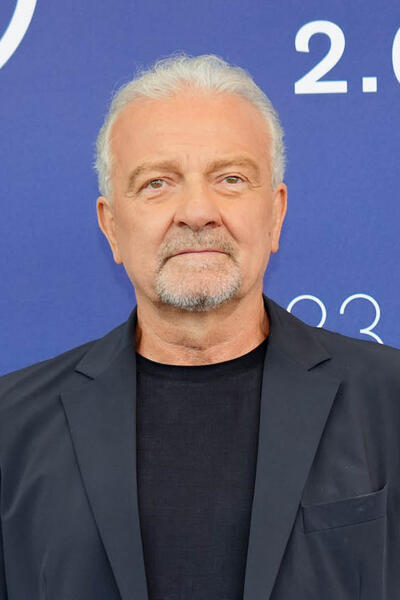 Il regista Giovanni Veronesi al photocall del film Dio Ride al Festival del Cinema di Venezia 83, sabato 12 settembre 2026