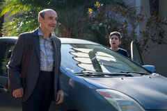 F. Murray Abraham e Ashly Burch in Mythic Quest 2x07