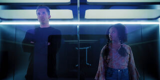 Rob McElhenney e Imani Hakim in Mythic Quest 3x10