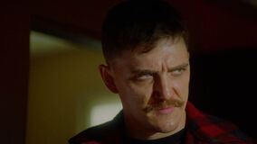 Kyle Gallner in Strange Darling di JT Mollner