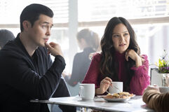 (S-D) Christopher Sean come Brandon e Shannon Chan-Kent come Kiki come Jackson in You 3x10