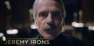 Uomini E Dei. Le Meraviglie Del Museo Egizio, scena con Jeremy Irons dal trailer del film-evento