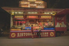 Valeria Bruni Tedeschi e Valeria Golino sul set del film Te l'Avevo detto di Ginevra Elkann