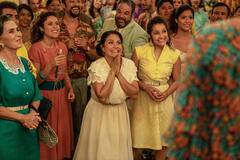 Vanessa Bauche e Regina Reynoso in Acapulco 2x10