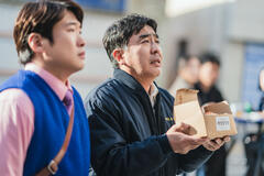 Ahn Jae-hong, Ryu Seung-ryong in Chicken Nugget 1x03
