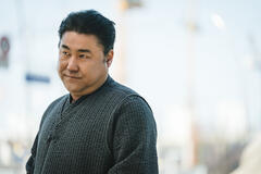 Immagine dal set - Chicken Nugget 1x07