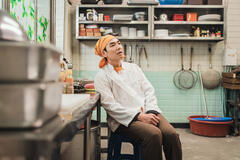 Immagine dal set - Chicken Nugget 1x07