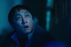 Immagine dal set - Chicken Nugget 1x07