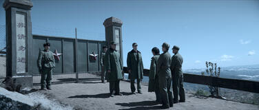 Yu Guming, Zine Tseng in Il problema dei 3 corpi 1x01