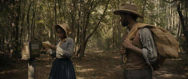 Lovie Simone e Antonio Bell in Manhunt 1x03