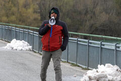 Riccardo Milani nel film Un mondo a parte