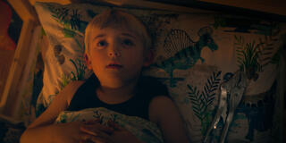 Mickey McAnulty in Trying 3x07