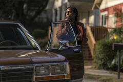 Deborah Ayorinde in Them - Loro 2x04