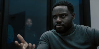 Dayo Okeniyi in Dark Matter 1x01